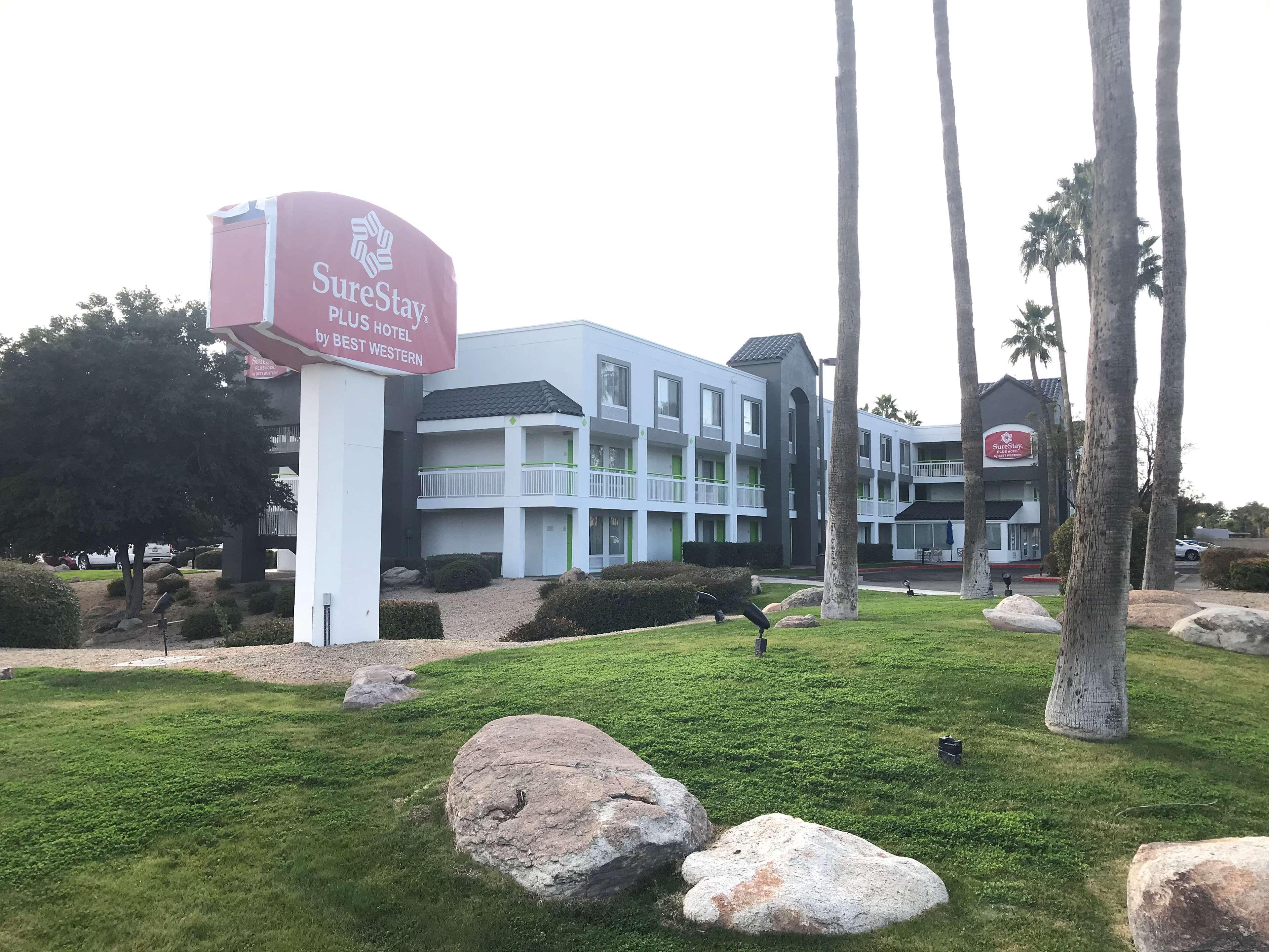 Revival Scottsdale Studios Экстерьер фото